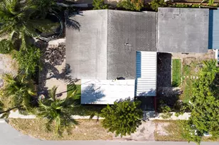 1401 NW 44th St, Miami, FL 33142 - Photo 35