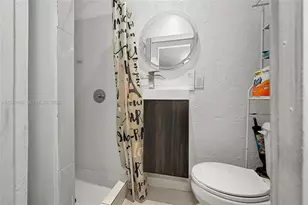 1401 NW 44th St, Miami, FL 33142 - Photo 27