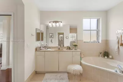 12367 SW 122nd St, Miami, FL 33186 - Photo 21
