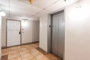 1825 W 44th Pl, Hialeah, FL 33012 - Photo 25