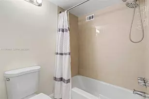 1825 S Ocean Dr, Hallandale Beach, FL 33009 - Photo 21