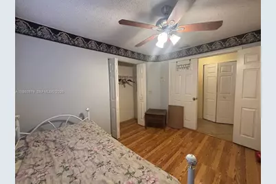 7390 S Pinewalk Dr S, Margate, FL 33063 - Photo 17