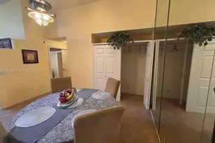 7390 S Pinewalk Dr S, Margate, FL 33063 - Photo 7