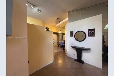 7390 S Pinewalk Dr S, Margate, FL 33063 - Photo 41