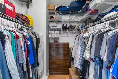 10931 SW 10th Pl, Davie, FL 33324 - Photo 41