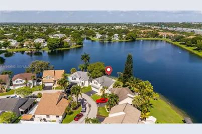 10931 SW 10th Pl, Davie, FL 33324 - Photo 47