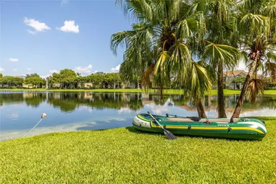 10931 SW 10th Pl, Davie, FL 33324 - Photo 17