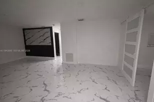 933 NW 3rd Terrace, Florida City, FL 33034 - Photo 3