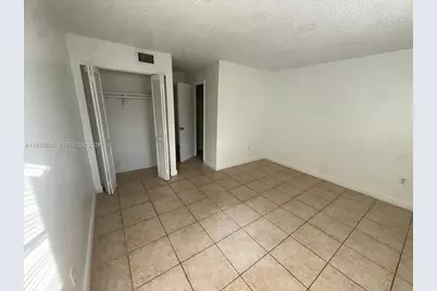 1725 W 60th St #F206, Hialeah, FL 33012 - Photo 21