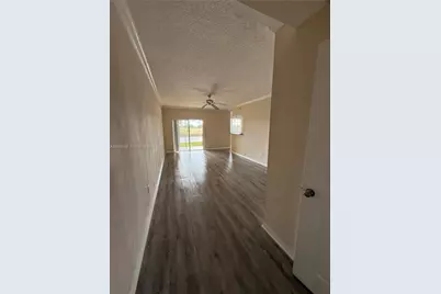 11650 SW 2nd St #16108, Pembroke Pines, FL 33025 - Photo 5