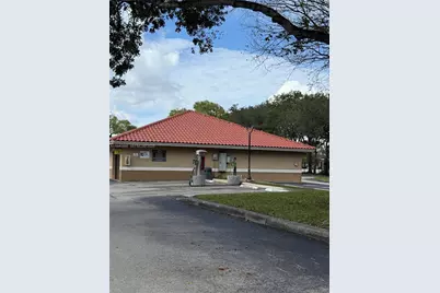 11650 SW 2nd St #16108, Pembroke Pines, FL 33025 - Photo 13