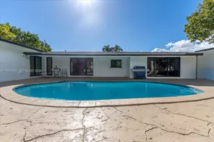 8495 SW 141st St, Palmetto Bay, FL 33158 - Photo 23