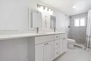 8495 SW 141st St, Palmetto Bay, FL 33158 - Photo 13