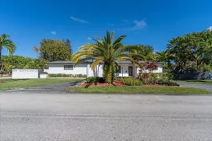 8495 SW 141st St, Palmetto Bay, FL 33158 - Photo 35