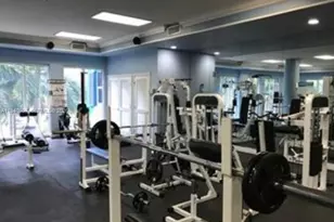 5099 NW 7th St, Miami, FL 33126 - Photo 5