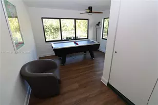 11534 NE 13th Ave, Miami, FL 33161 - Photo 11