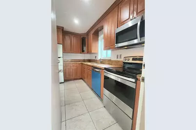 1020 94th St #301, Bay Harbor Islands, FL 33154 - Photo 11