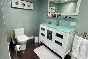 1920 S Ocean Dr, Hallandale Beach, FL 33009 - Photo 23