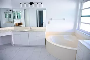 781 NW 155th Terrace, Pembroke Pines, FL 33028 - Photo 27