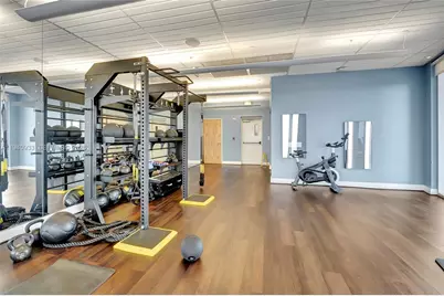 185 SW 7 St #2404, Miami, FL 33130 - Photo 15