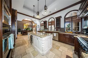 7538 SW 64th St, Miami, FL 33143 - Photo 15