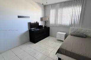 1670 NE 191st St, Miami, FL 33179 - Photo 13