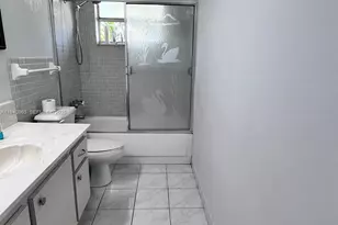1670 NE 191st St, Miami, FL 33179 - Photo 19