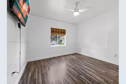 1230 NW 35th St, Miami, FL 33142 - Photo 9