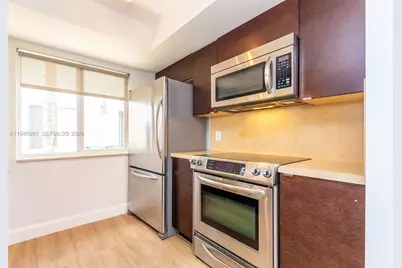 2945 Bridgeport Ave #C, Miami, FL 33133 - Photo 11