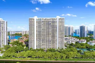 2000 Island Blvd, Aventura, FL 33160 - Photo 31