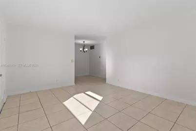 4140 Woodside Dr #105, Coral Springs, FL 33065 - Photo 7