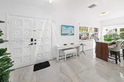 8918 Harding Ave, Surfside, FL 33154 - Photo 23