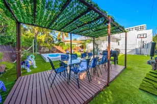 8918 Harding Ave, Surfside, FL 33154 - Photo 7