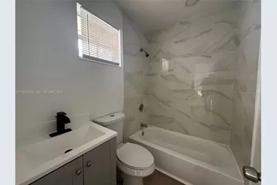 500 13th St #10, Miami Beach, FL 33139 - Photo 1