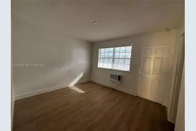 500 13th St #10, Miami Beach, FL 33139 - Photo 9