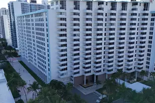 2899 Collins Ave, Miami Beach, FL 33140 - Photo 15