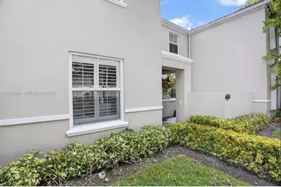 7110 SW 54th St, Miami, FL 33155 - Photo 9