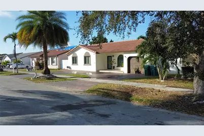 14483 SW 172nd Ln, Miami, FL 33177 - Photo 9