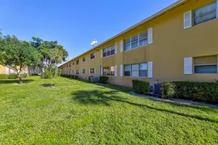 610 SE 2nd Ave, Deerfield Beach, FL 33441 - Photo 11