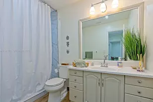 10900 SW 124th Rd, Miami, FL 33176 - Photo 17