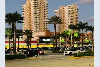 900 NE 12th Ave #501, Hallandale Beach, FL 33009 - Photo 43