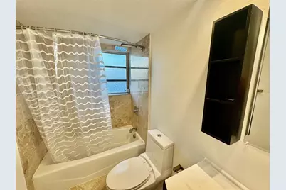 900 NE 12th Ave #501, Hallandale Beach, FL 33009 - Photo 31