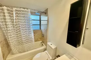 900 NE 12th Ave, Hallandale Beach, FL 33009 - Photo 31