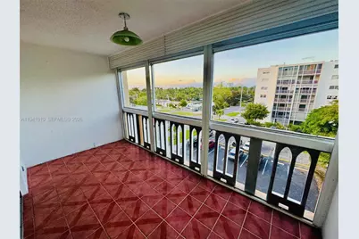 900 NE 12th Ave #501, Hallandale Beach, FL 33009 - Photo 13
