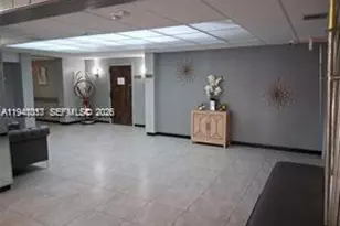 1400 St Charles Pl, Pembroke Pines, FL 33026 - Photo 5