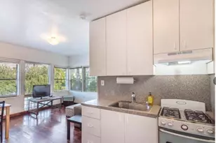 1555 Pennsylvania Ave, Miami Beach, FL 33139 - Photo 1