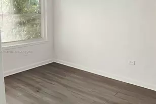 1555 Pennsylvania Ave, Miami Beach, FL 33139 - Photo 7