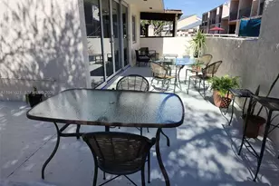 9195 Fontainebleau Blvd, Miami, FL 33172 - Photo 15