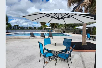 9195 Fontainebleau Blvd #6, Miami, FL 33172 - Photo 19