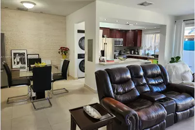 9195 Fontainebleau Blvd #6, Miami, FL 33172 - Photo 5